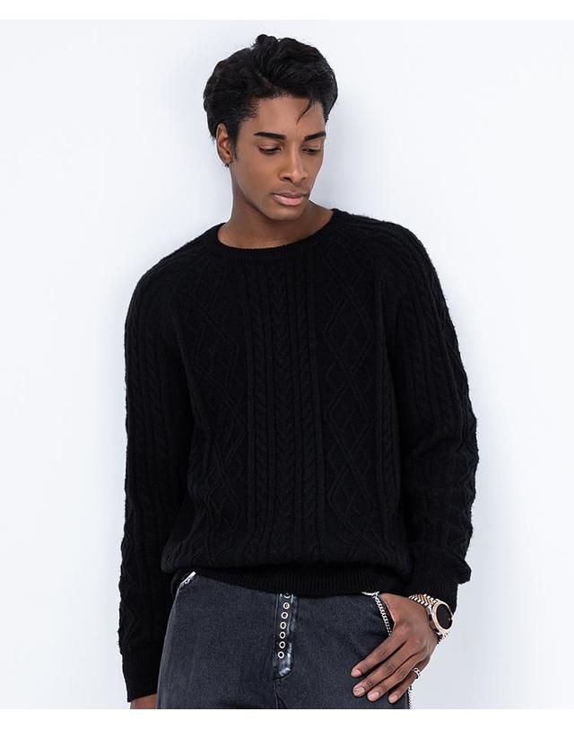 스트라이크 로프 스티치 니트 스웨터 Rope Stitch Knit Sweater (3 Colors) 착용컷