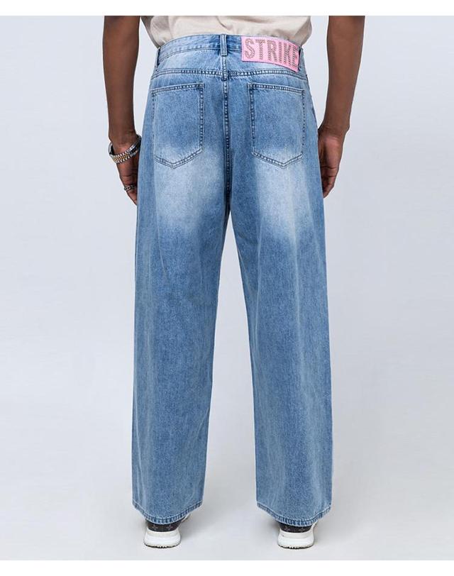 스트라이크 아주르 라이트 워시 릴랙스 진 Azure Light Wash Relaxed Jeans 착용컷