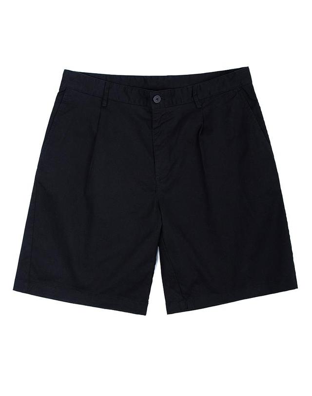 스트라이크 워시드 플리츠 레거시 치노 쇼츠 Washed Pleat Legacy Chino Shorts (BLACK) 착용컷