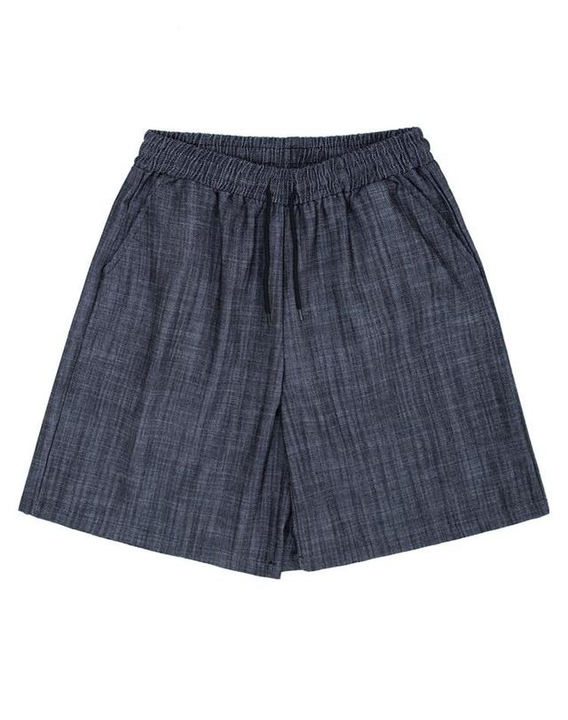 스트라이크 이즈 핏 슬럽 데님 쇼츠 Ease Fit Slub Denim Shorts (2 COLORS) 착용컷