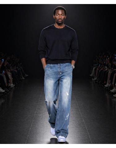 엔지니어드 트레이스 플레어 데님 Engineered Trace Flare Denim