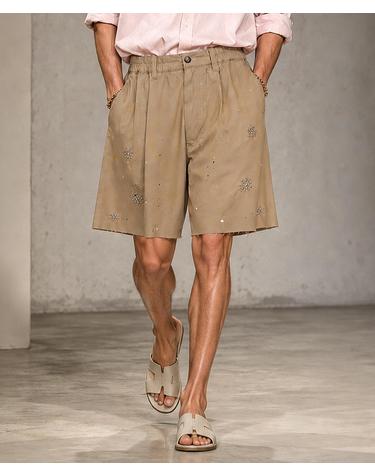 아틀리에 스터디드 페인티드 컷오프 쇼츠 Atelier Studded Painted Cut-Off Shorts (BEIGE)