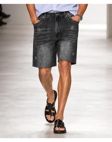 아틀리에 스터디드 데님 컷오프 쇼츠 Atelier Studded Denim Cut-Off Shorts (CHARCOAL)
