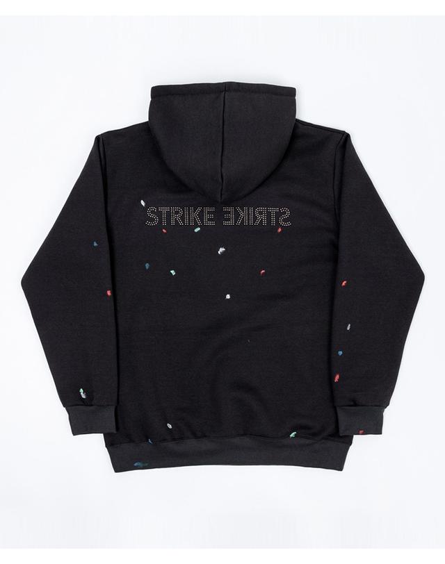 스트라이크 아티스틱 스터드 & 페인트 후디드 스웻셔츠 Artistic Stud & Paint Hooded Sweatshirt (CHARCOAL) 착용컷