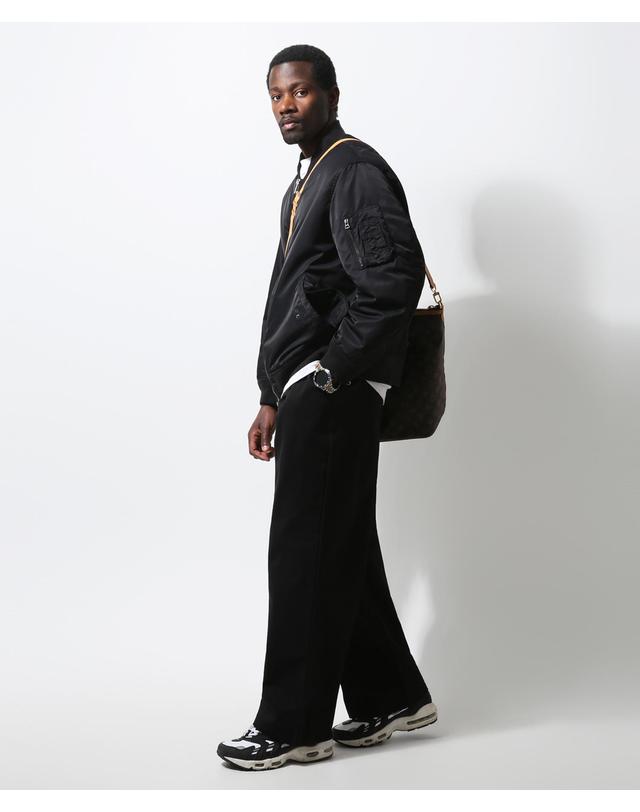 스트라이크 워시드 코튼 릴렉스 팬츠 Washed Cotton Relaxed Pants (BLACK) 착용컷