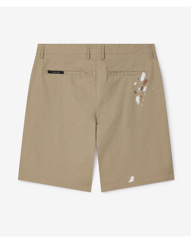 스트라이크 아틀리에 페인티드 싱글턱 치노 쇼츠 Atelier Painted Single-Tuck Chino Shorts (BEIGE) 착용컷