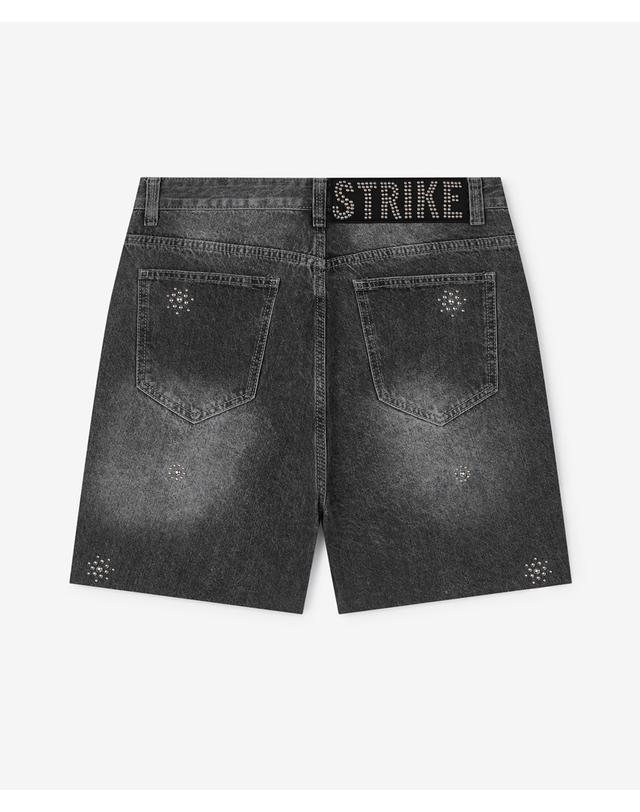 스트라이크 아틀리에 스터디드 데님 컷오프 쇼츠 Atelier Studded Denim Cut-Off Shorts (CHARCOAL) 착용컷