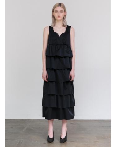 Sleeveless shirring one-piece