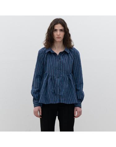 Wrinkled stripe shirt