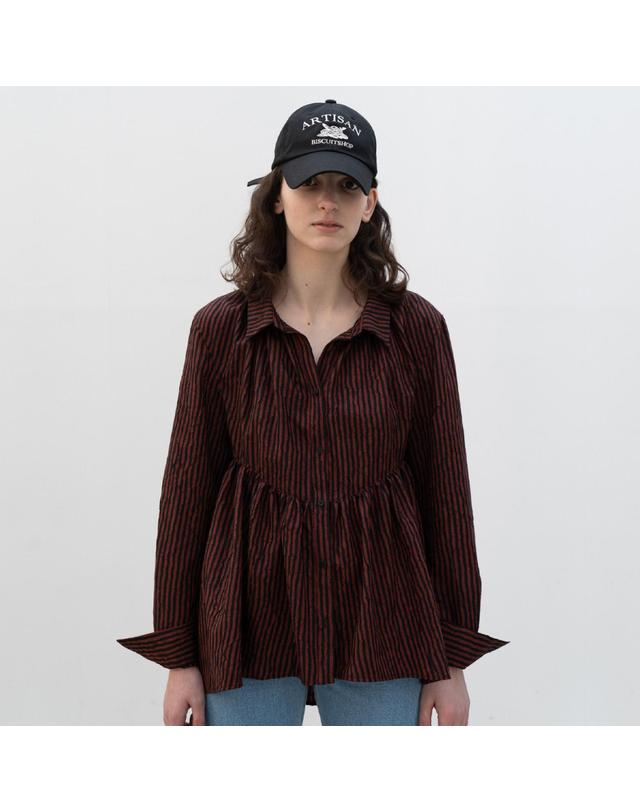 비스킷샵 Wrinkled stripe shirt 착용컷