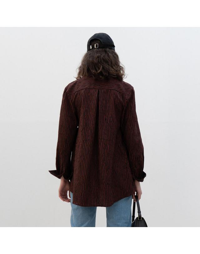 비스킷샵 Wrinkled stripe shirt 착용컷