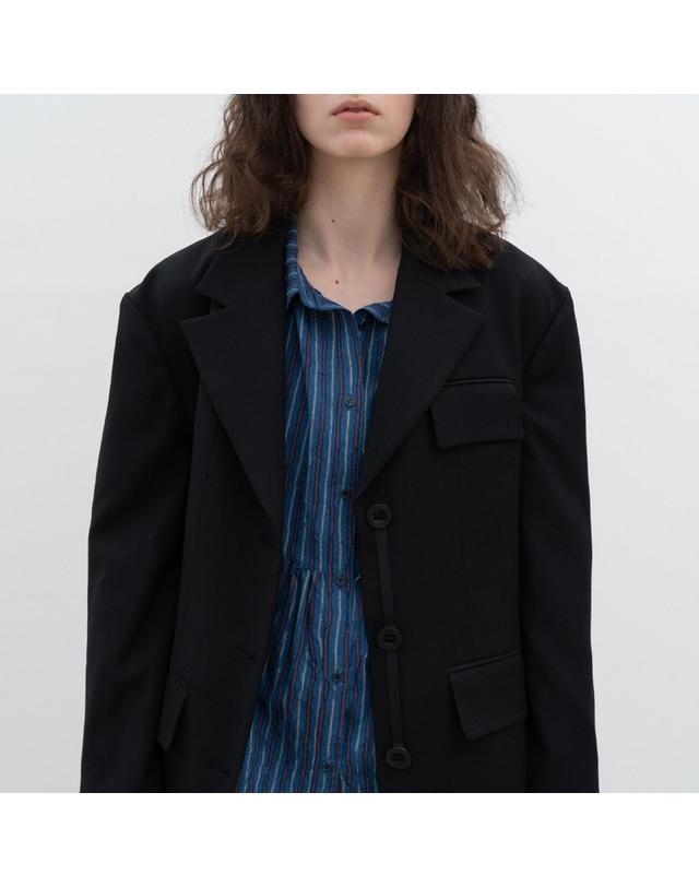 비스킷샵 Essential big jacket 착용컷