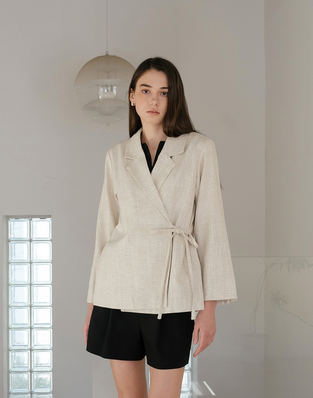 유니스 Linen Tie Waist Jacket 착용컷