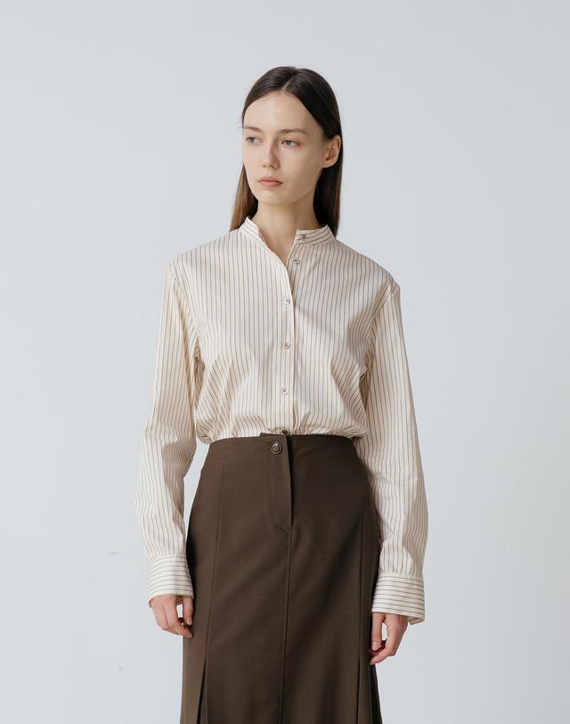 유니스 Brown Stripe Classic Shirt 착용컷