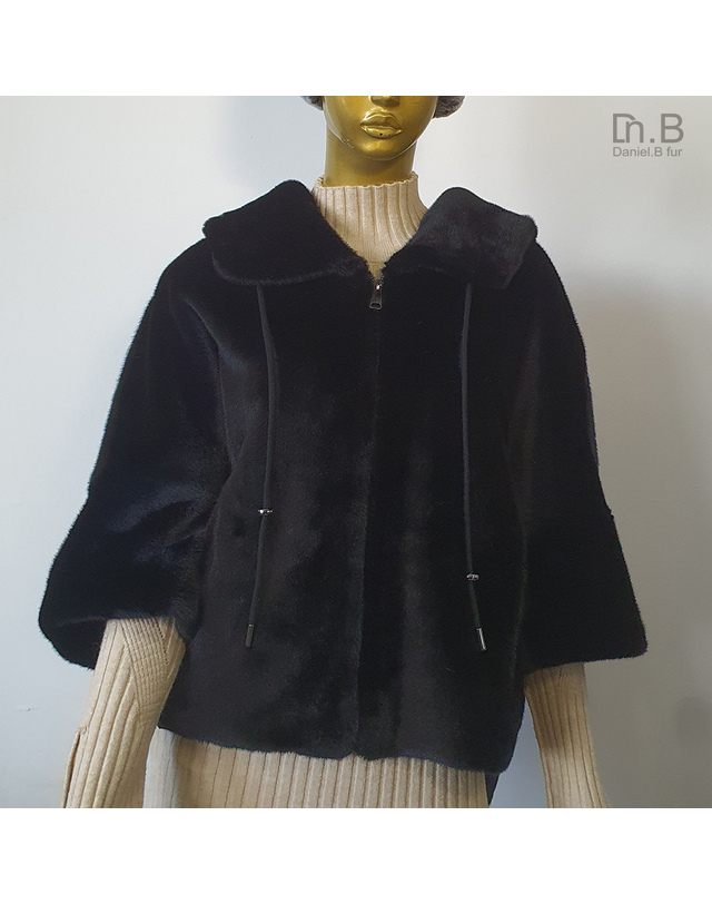 디앤비모피 디앤비퍼 프리미엄 에코퍼 빅 카라 자켓(DO1421JK) 착용컷