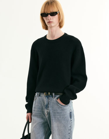 Cashmere Blended Round-neck Sweater (Black)