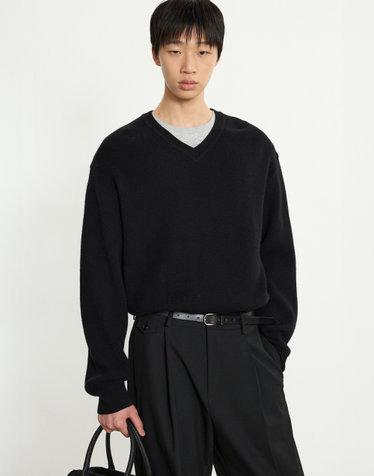Cashmere Blended V-neck Knit Top (Black)