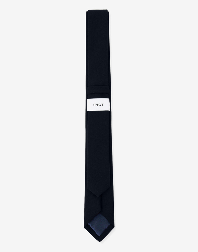 티엔지티 Comfort Slim Tie (Navy) 네이비 착용컷
