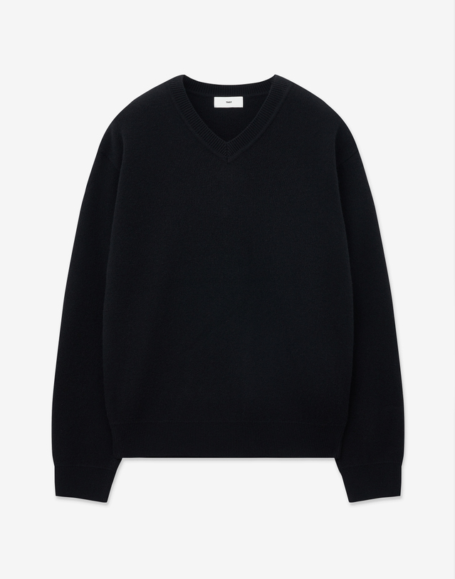 티엔지티 Cashmere Blended V-neck Knit Top (Black) 블랙 착용컷