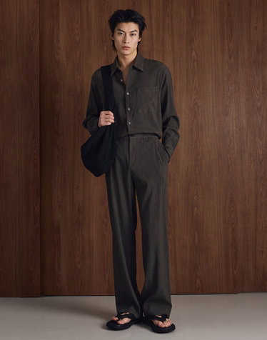 Kinoshita Seersucker Semi-Wide Pants (Khaki)