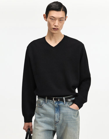 Cashmere Blended V-Neck Knit Top (Black)