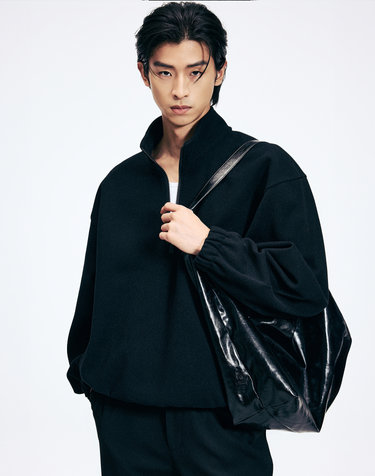 Oversized Fleece Quarter Zip (Black)