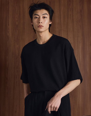 Kinoshita Seersucker Tee (Black)