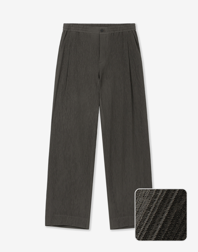 키노시타 바이 티엔지티 Kinoshita Seersucker Semi-Wide Pants (Khaki) 카키 착용컷