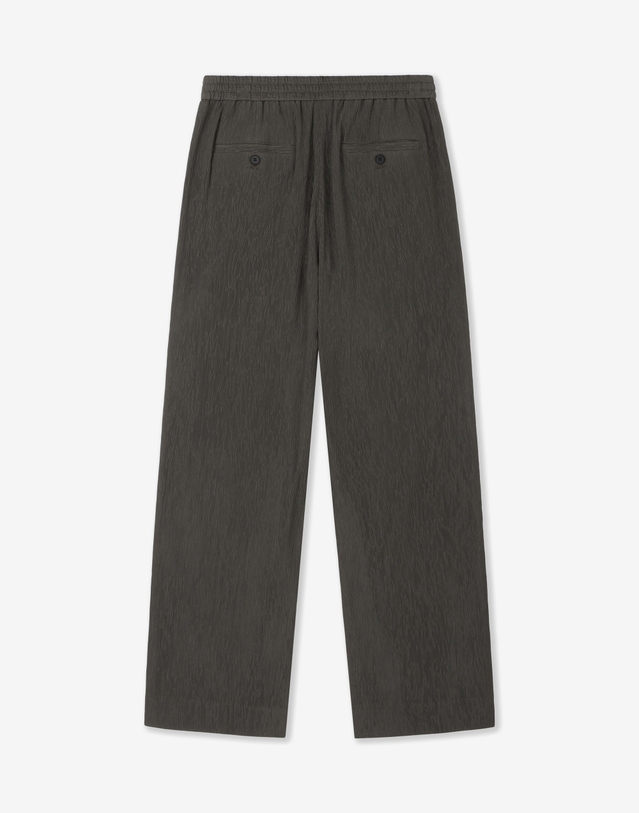 키노시타 바이 티엔지티 Kinoshita Seersucker Semi-Wide Pants (Khaki) 카키 착용컷