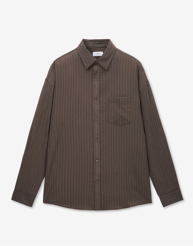 키노시타 바이 티엔지티 Kinoshita Seersucker Stripe Shirt (Brown) 브라운 착용컷
