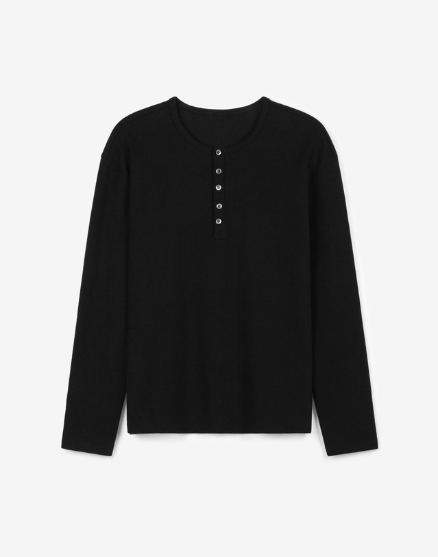 티엔지티 Ribbed Slim-Fit Henley Top (Black) 블랙 착용컷