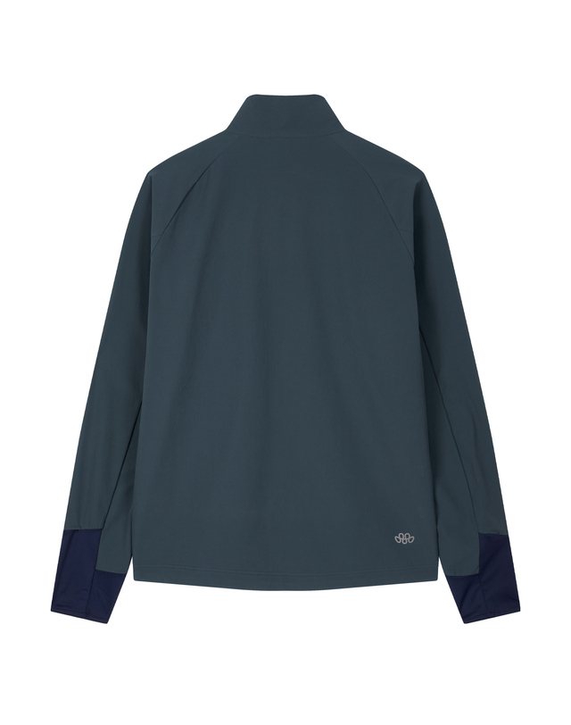 티톤 브로스 Aero Jacket 진한 네이비 착용컷