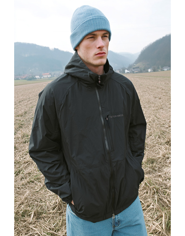 티톤 브로스 Sub Octa Hoody 블랙 착용컷