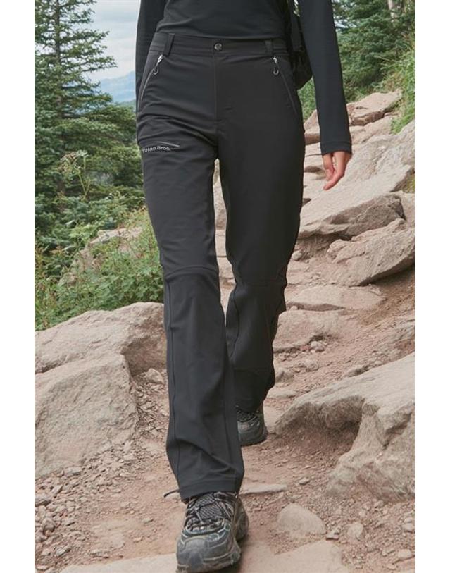 티톤 브로스 여성 Dulle Basic Pant 블랙 착용컷