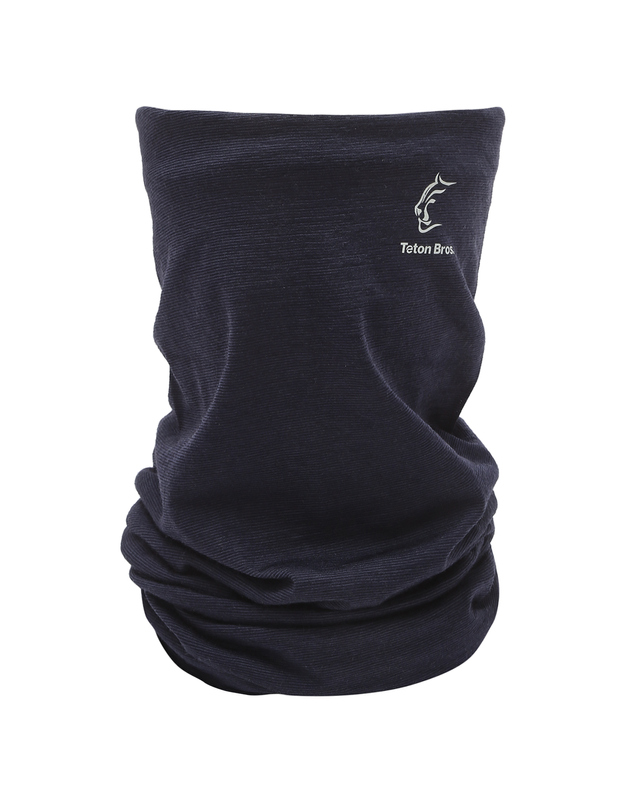 티톤 브로스 Axio Lite Neck Gaiter 밝은 네이비 착용컷