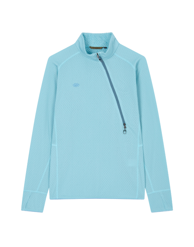 티톤 브로스 Zero-G Fleece Half zip 밝은 블루 착용컷