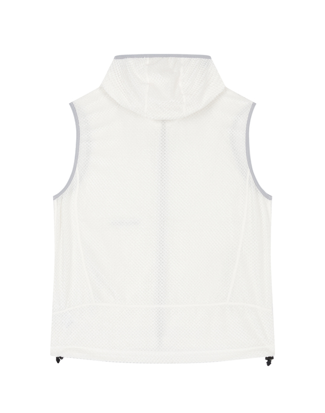 티톤 브로스 Octa Breath Vest 흰색 착용컷