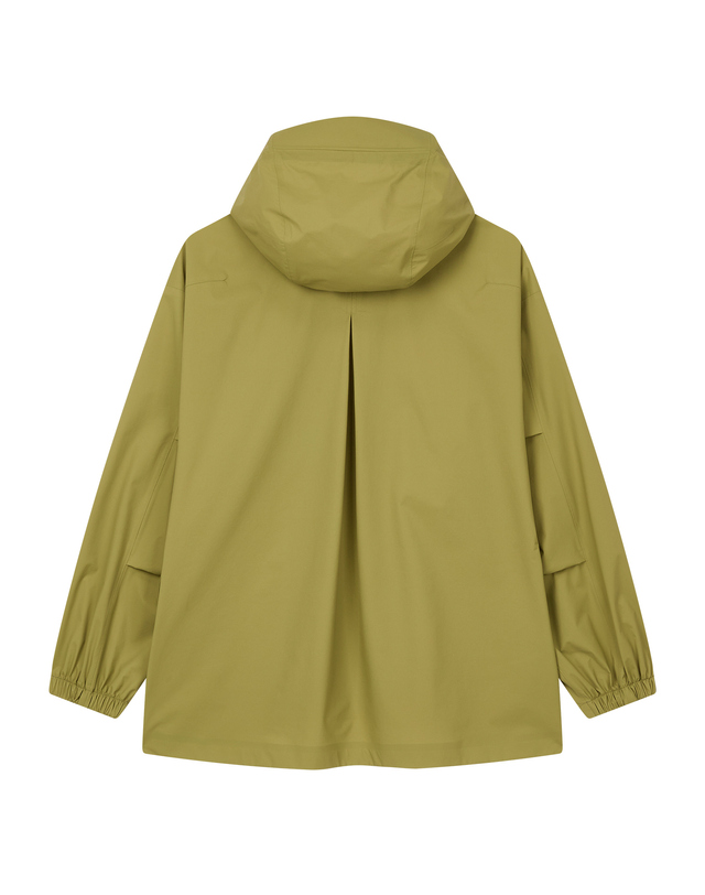 티톤 브로스 Zero-G 3L Rain Coat 진한 노랑 착용컷