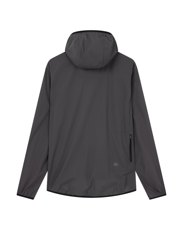 티톤 브로스 [초경량]Wind River Hoody 블랙 착용컷
