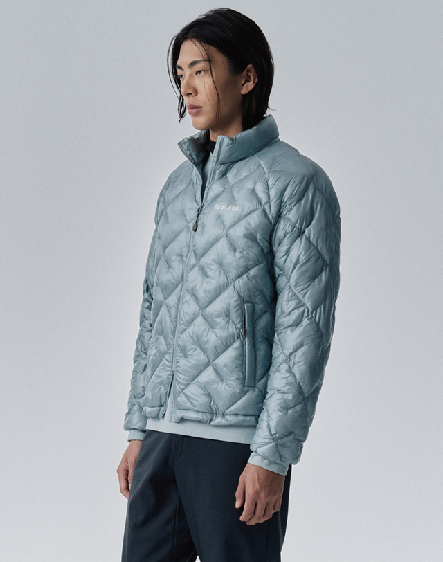 티톤 브로스 T-STRATA Primaloft Jacket 밝은 블루 상세