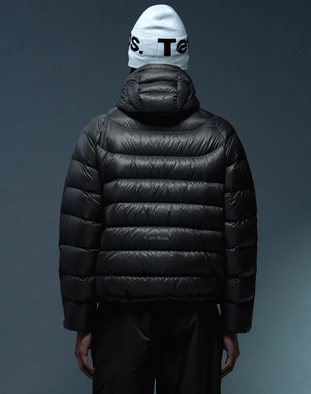 티톤 브로스 Alive Down Jacket 차콜 그레이 상세