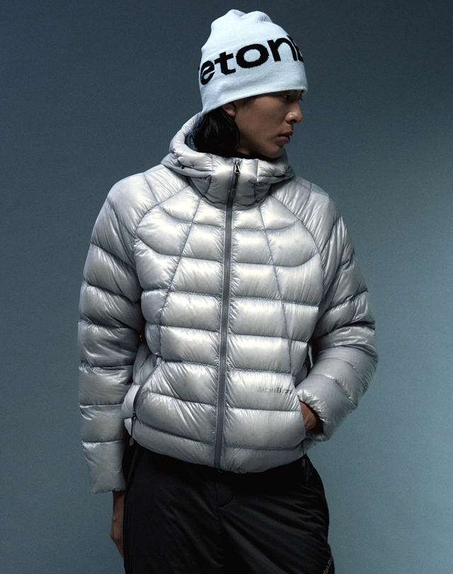 티톤 브로스 Alive Down Jacket 밝은 그레이 상세