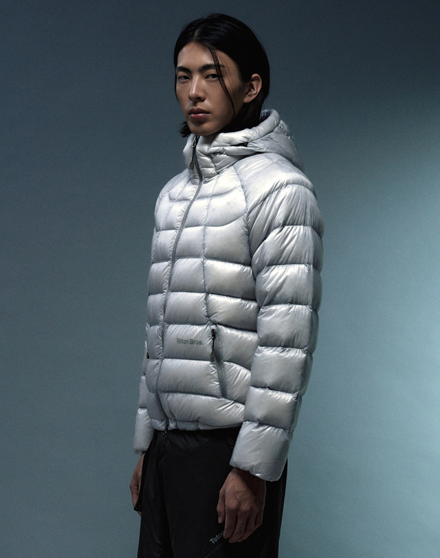 티톤 브로스 Alive Down Jacket 밝은 그레이 상세
