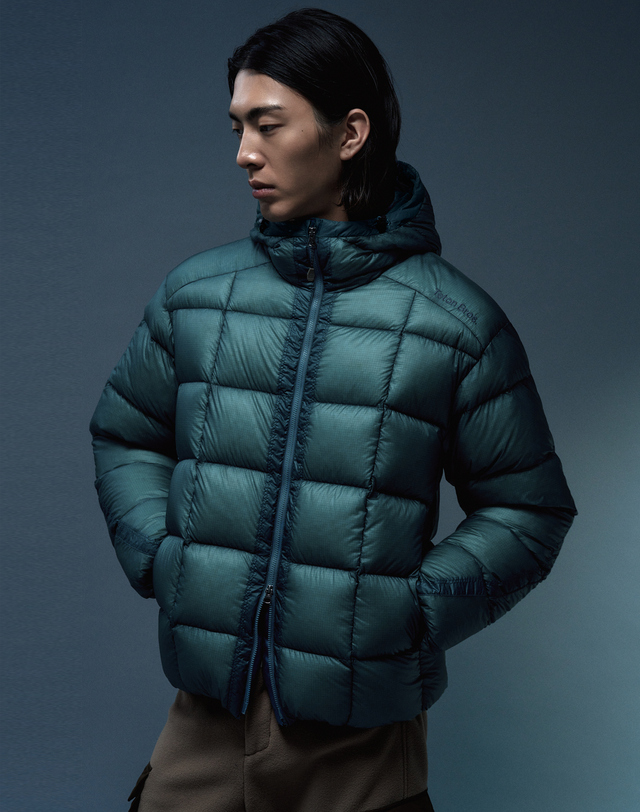 티톤 브로스 Alive Dualis Down Jacket 블루
