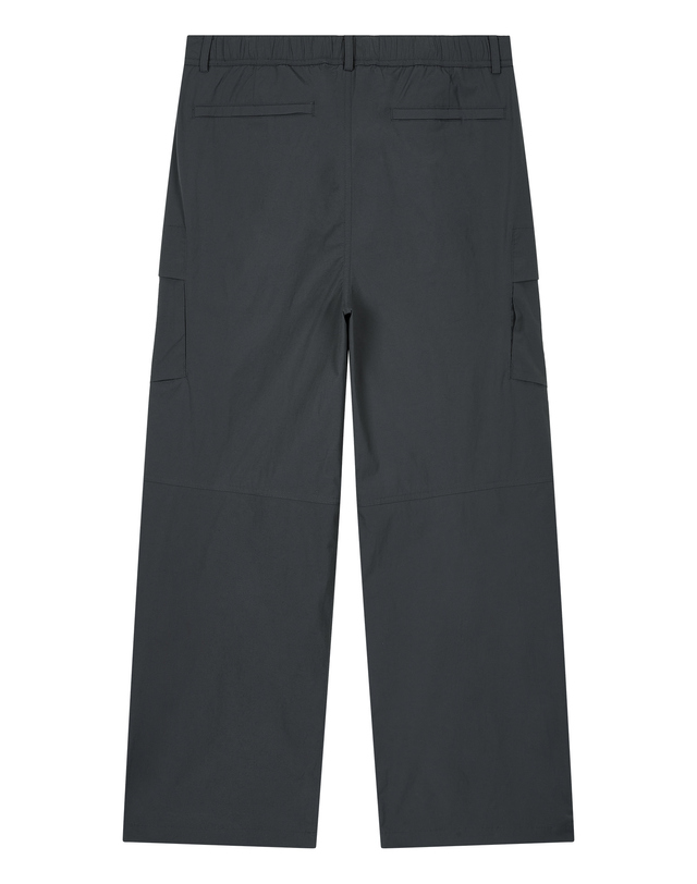티톤 브로스 ROM Tech Parachute Pants 차콜 그레이 착용컷