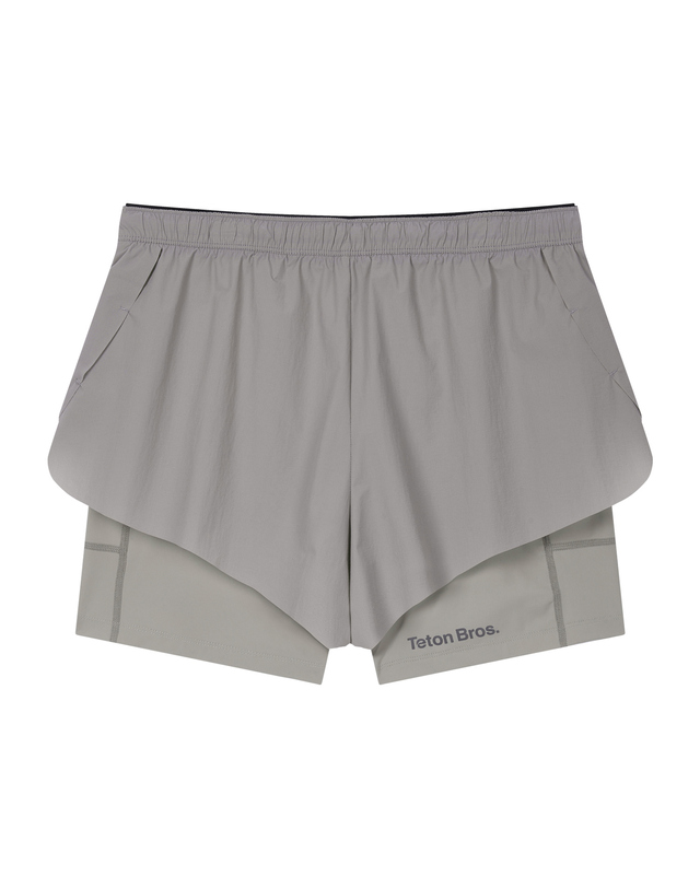 티톤 브로스 Airlight 2in1 Shorts 베이지 착용컷