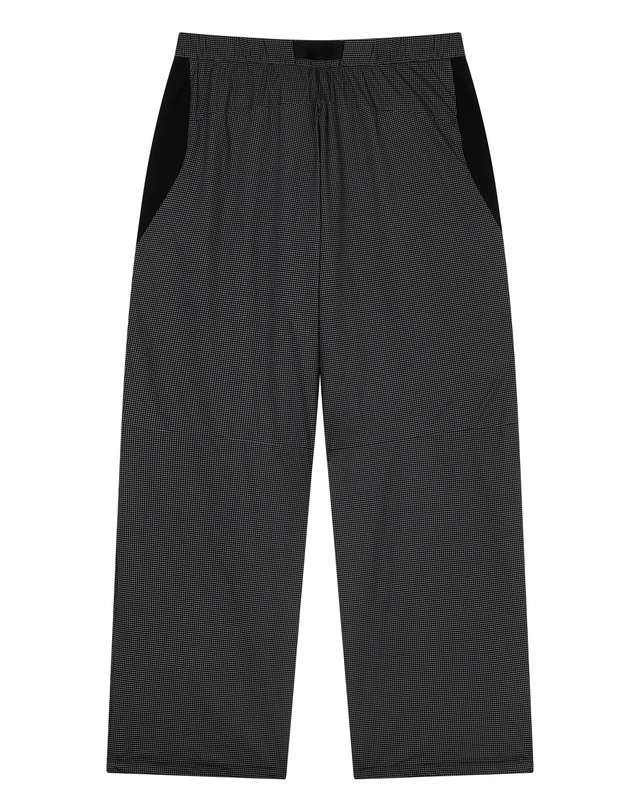 티톤 브로스 Gridcore+ Pants 블랙 착용컷