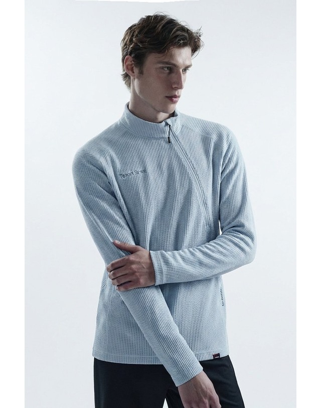 티톤 브로스 Power Dry Mesh Zip Tee 실버 상세