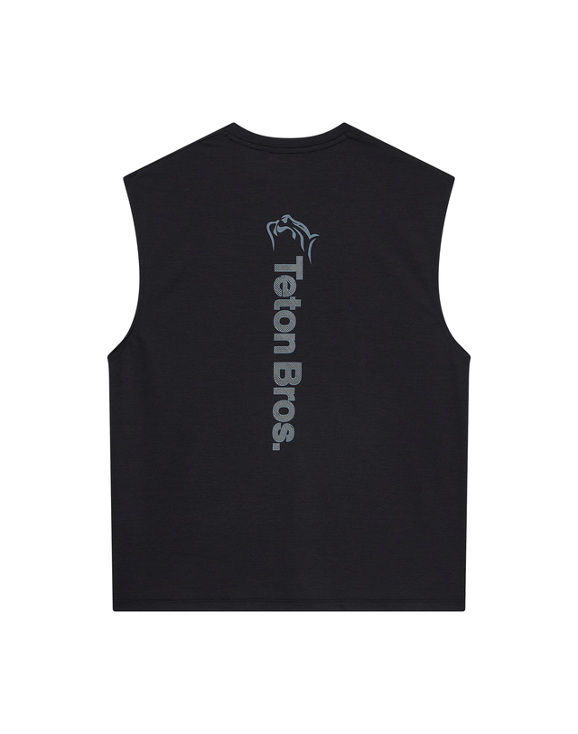 티톤 브로스 Carat Sleeveless 블랙 착용컷