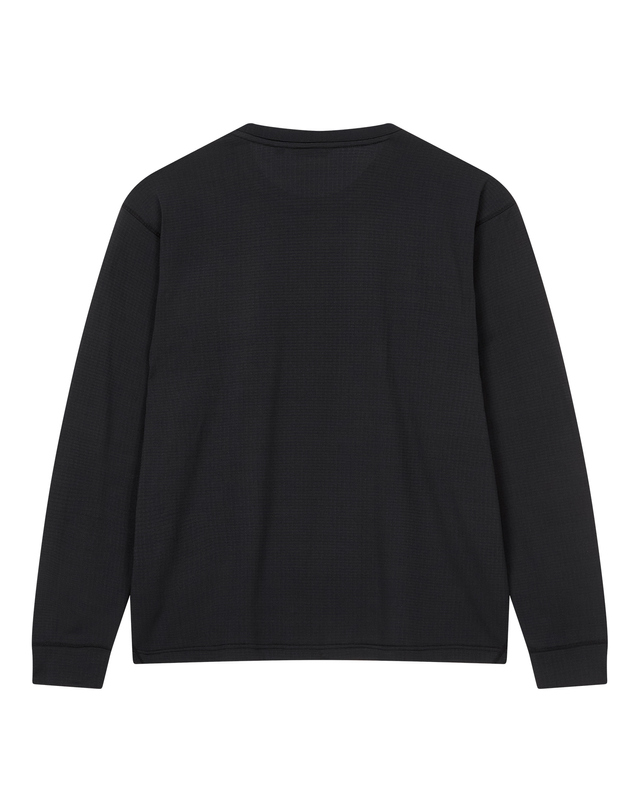 티톤 브로스 Stride Grid L/S TEE 블랙 착용컷